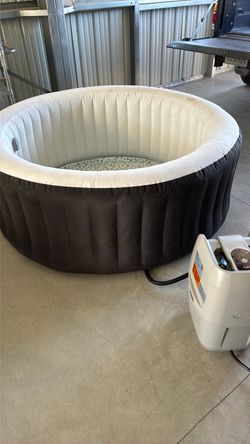 Saluspa portable hot tub