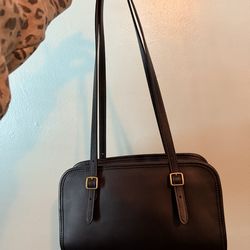 Coach swing zip purse