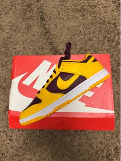Now Dunks Arizona state size8.5