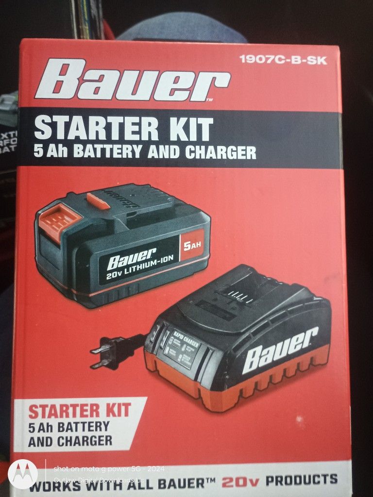 Bauer Battery And Charger Set X2