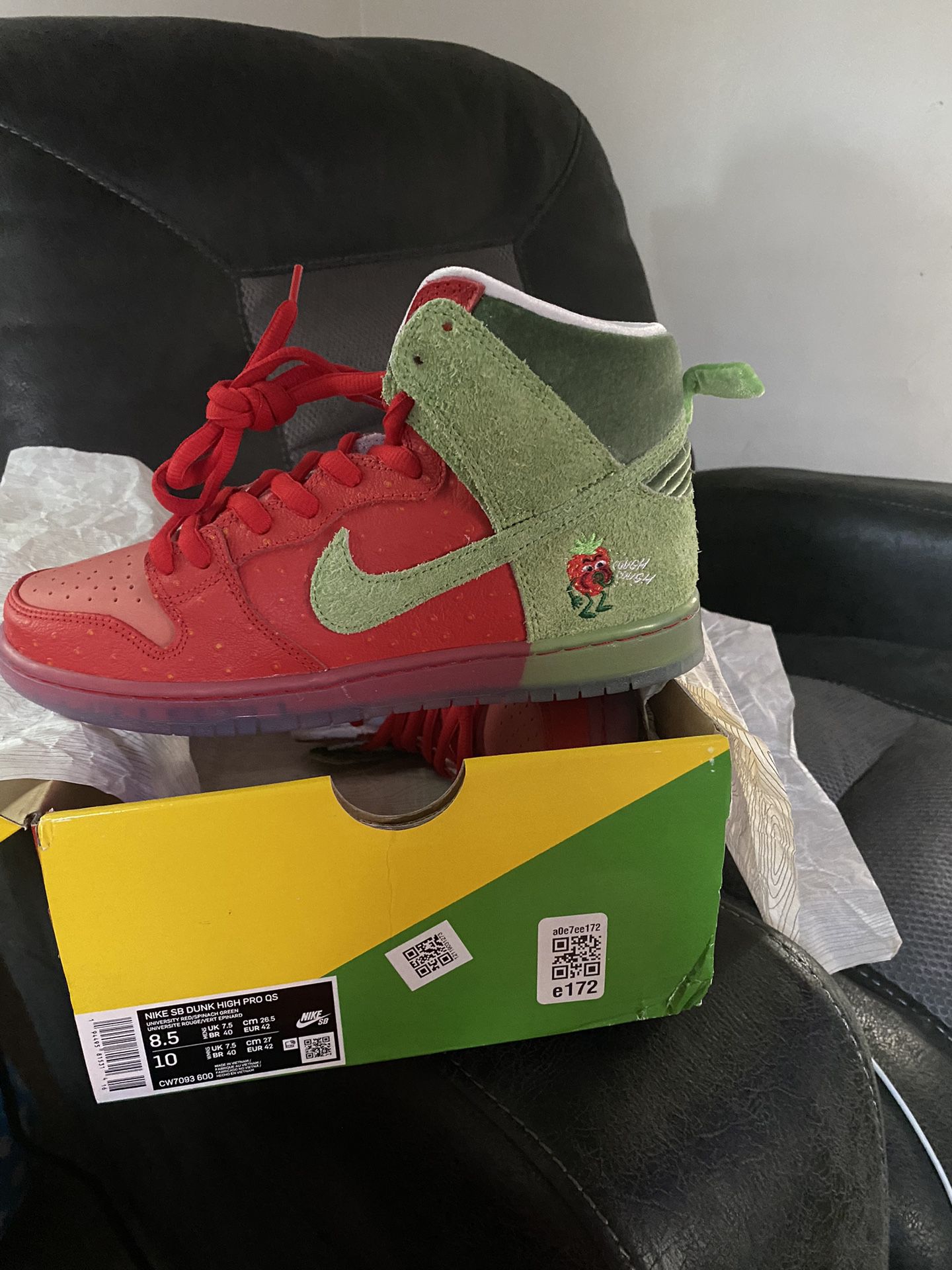 Nike SB Dunk High Pro QS for Sale in Shelton, CT - OfferUp