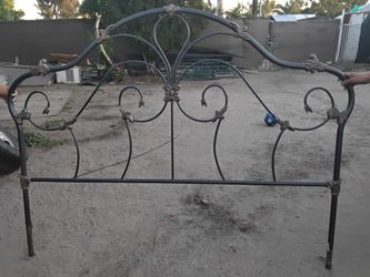 Headboard 5 feet wide