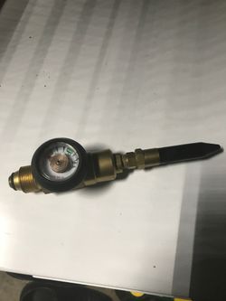 Tilt Valve Balloon Inflator