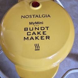 Mini Bunt Cake Maker