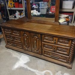 Vintage Furniture 