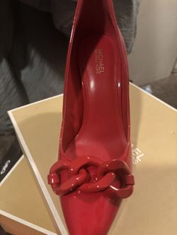 Shoes Size 7
