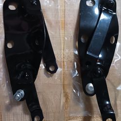 NEW HOOD SAFETY CATCH ASSEMBLY FOR 1940 FORD DELUXE CAR, RETAILS FOR $60-$138