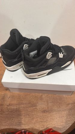 Jordan 4