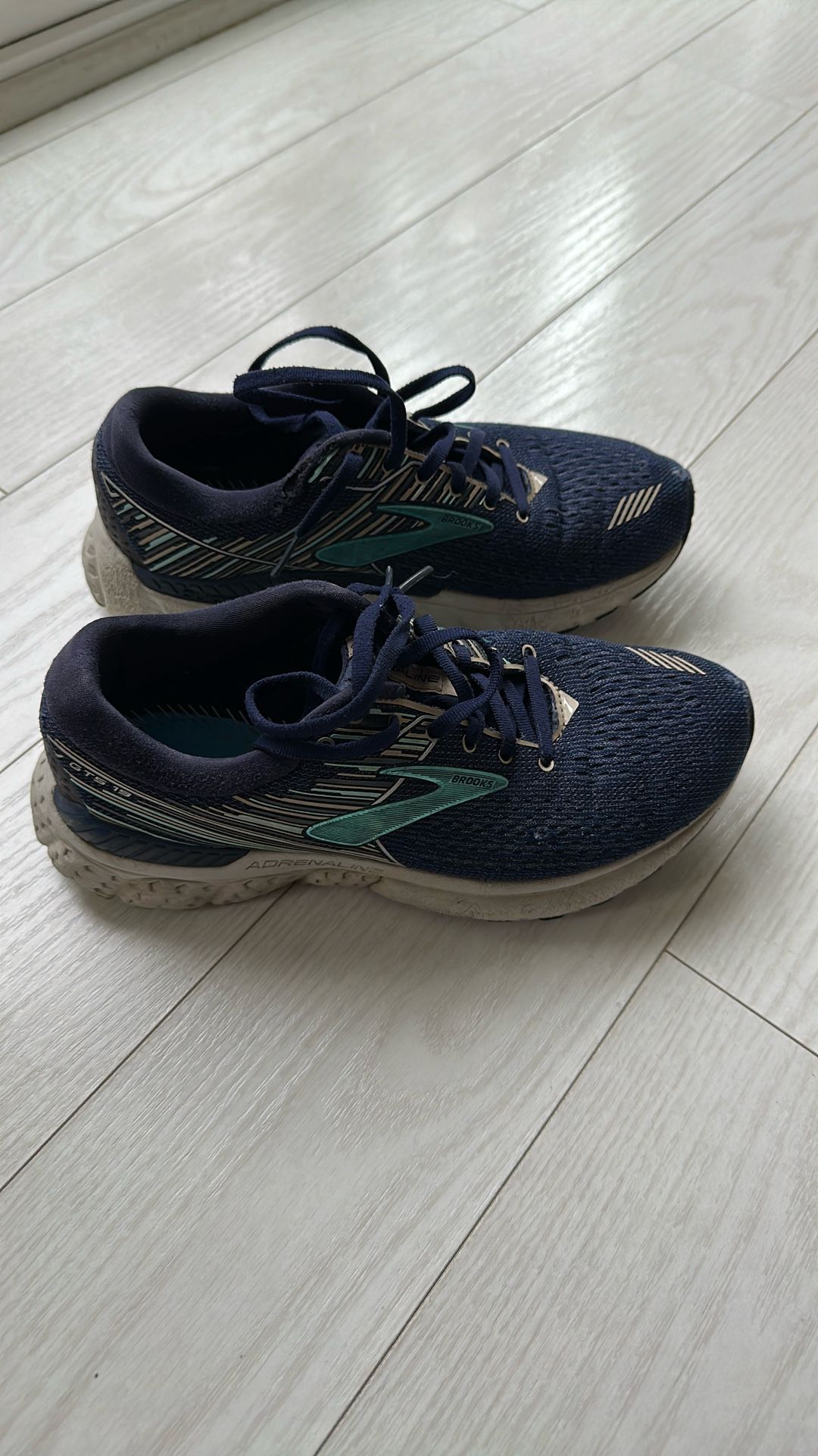 Brooks Adrenaline GTS 19 Running Walking Shoe Sneaker Blue Women's Size 8