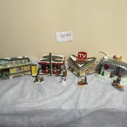 Holiday Village Retro Lighted