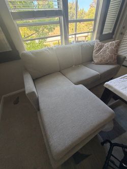 Light Gray Sectional Sofa with Chaise