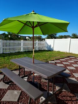 Lifetime 60112 6'-foot resin picnic table with deluxe umbrella