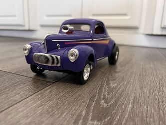 Diecast 1/18 scale Road Legends 1941 Willys Competition Coupe