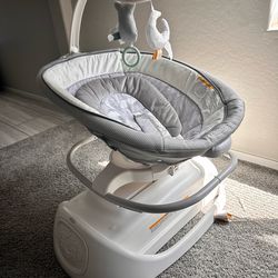 Graco baby swing