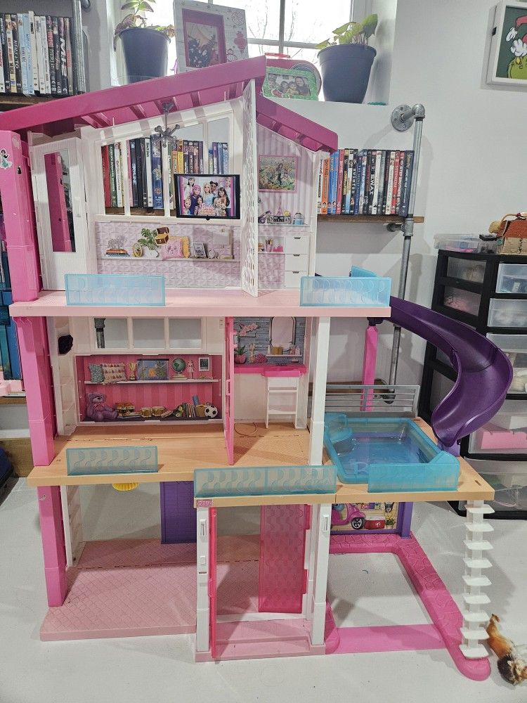 Barbie Doll Dreamhouse With Accessories 