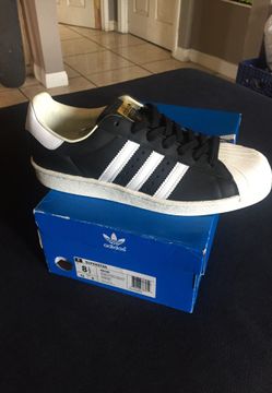 Brand new super star adidas size 8 1/2
