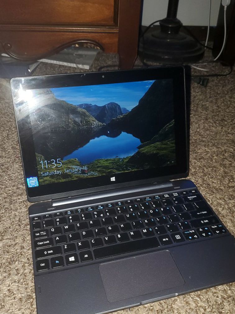 Acer One10 Laptop