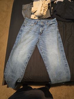 American Eagle Loose Jeans