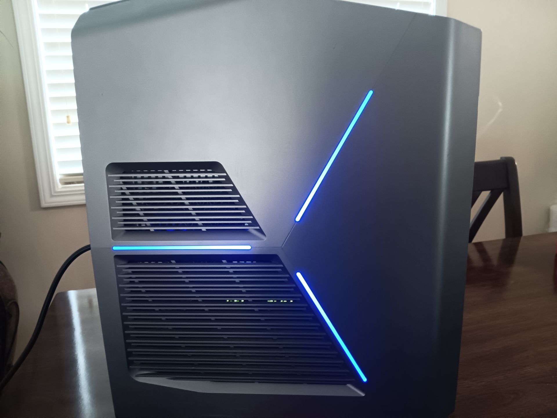 Alienware Aurora R5 GTX 1080 Gaming PC