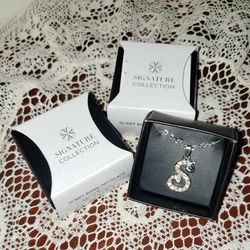 NEW IN BOX SILVER METAL CHAIN NECKLACE LETTER S PENDANT CZ RHINESTONE CHARM JEWELRY