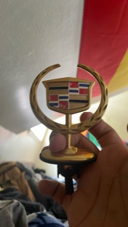 Cadillac Hood emblem