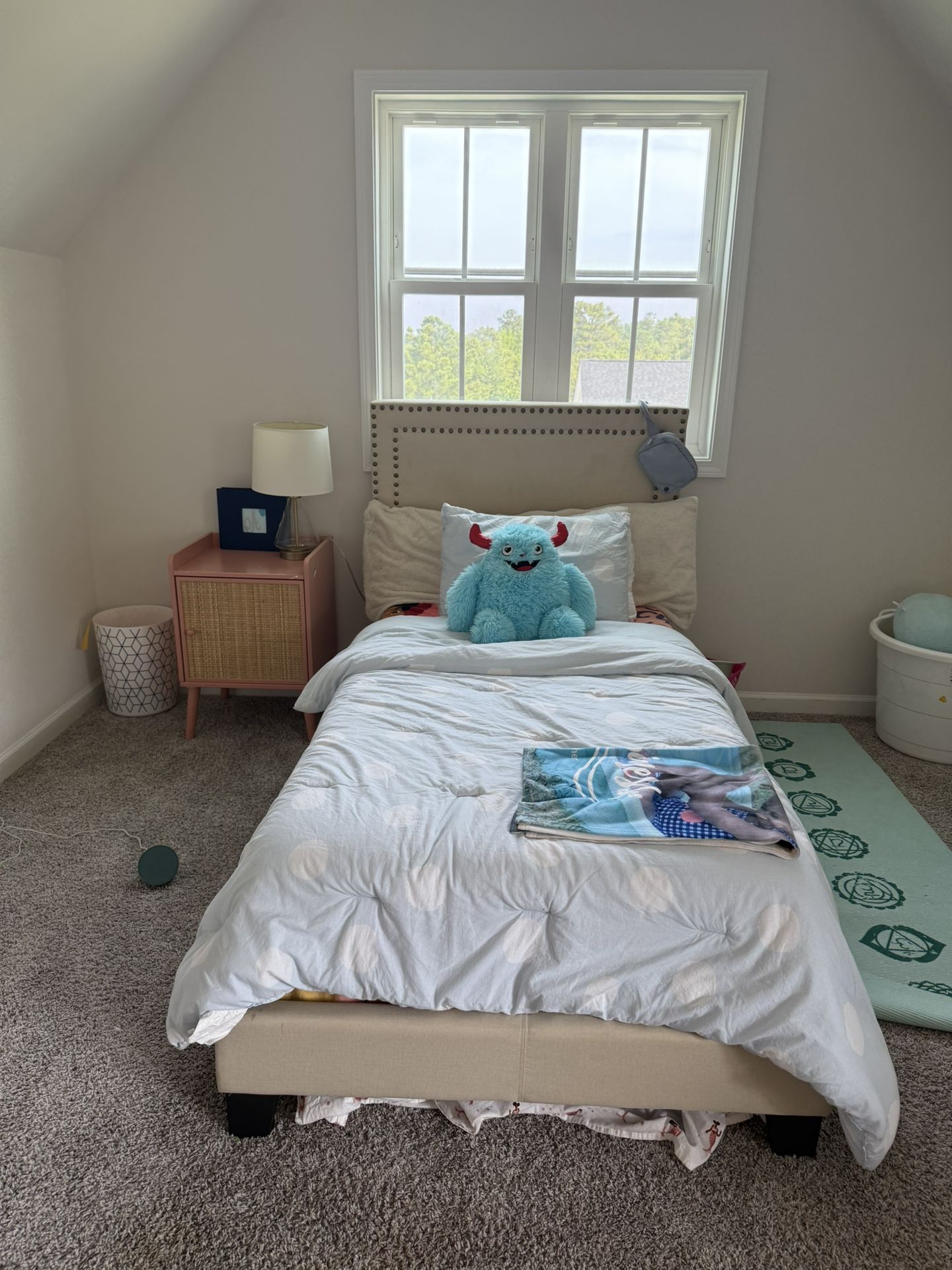 Twin Bed