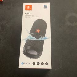 JBL Flip 4 Portable Bluetooth Speaker -Black 