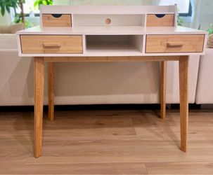 Desk, Kid’s desk
