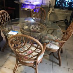 Dining Room Table With 4 Chairs 
