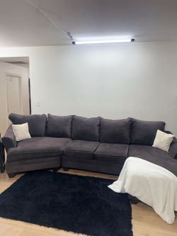 Ashley Furniture 3-Piece Sectional