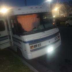 1994 Winnebago Brave 