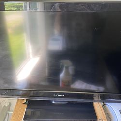 Dynex 32 inch TV