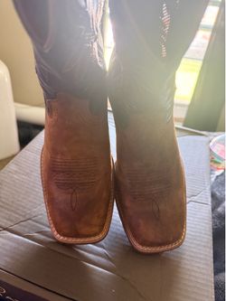 Men’s Boots Ariat 9.5 EE