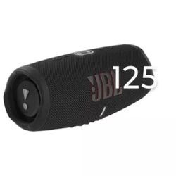 JBL Charge 5 Blue Tooth Speaker 