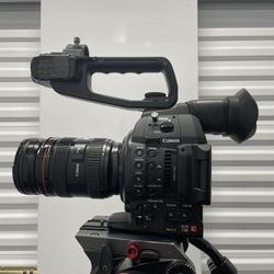 Canon EOS C100 Mark II Cinema EOS Camera with Dual Pixel CMOS AF with Canon 50mm EF Lens and 10 SanDisk SD Cards.   