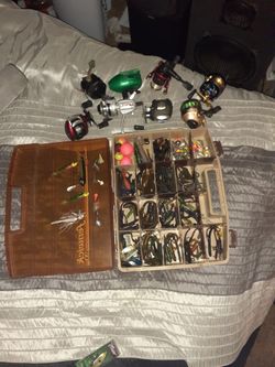 Reels & fishing tackle