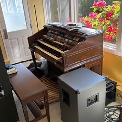 Classic Organ Instrument
