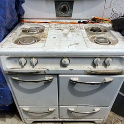 Vintage Wedgewood Stove