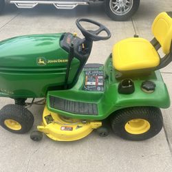 John Deere LX279 42” Deck Riding Mower