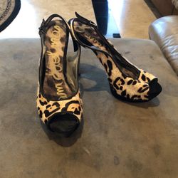 Sam Edelman Heals