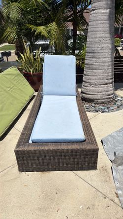 Sunbrella tanning bed