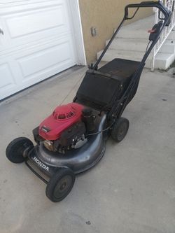 Honda mower