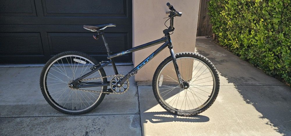 GT Mach One Pro 24" BMX Bicycle