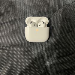 AirPods 4 (ANC