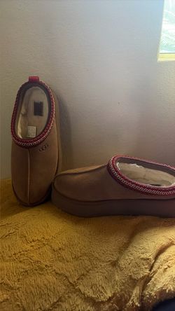 UGGs size 9