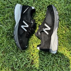 New Balance 990