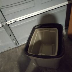 3 Free Storage Bins 