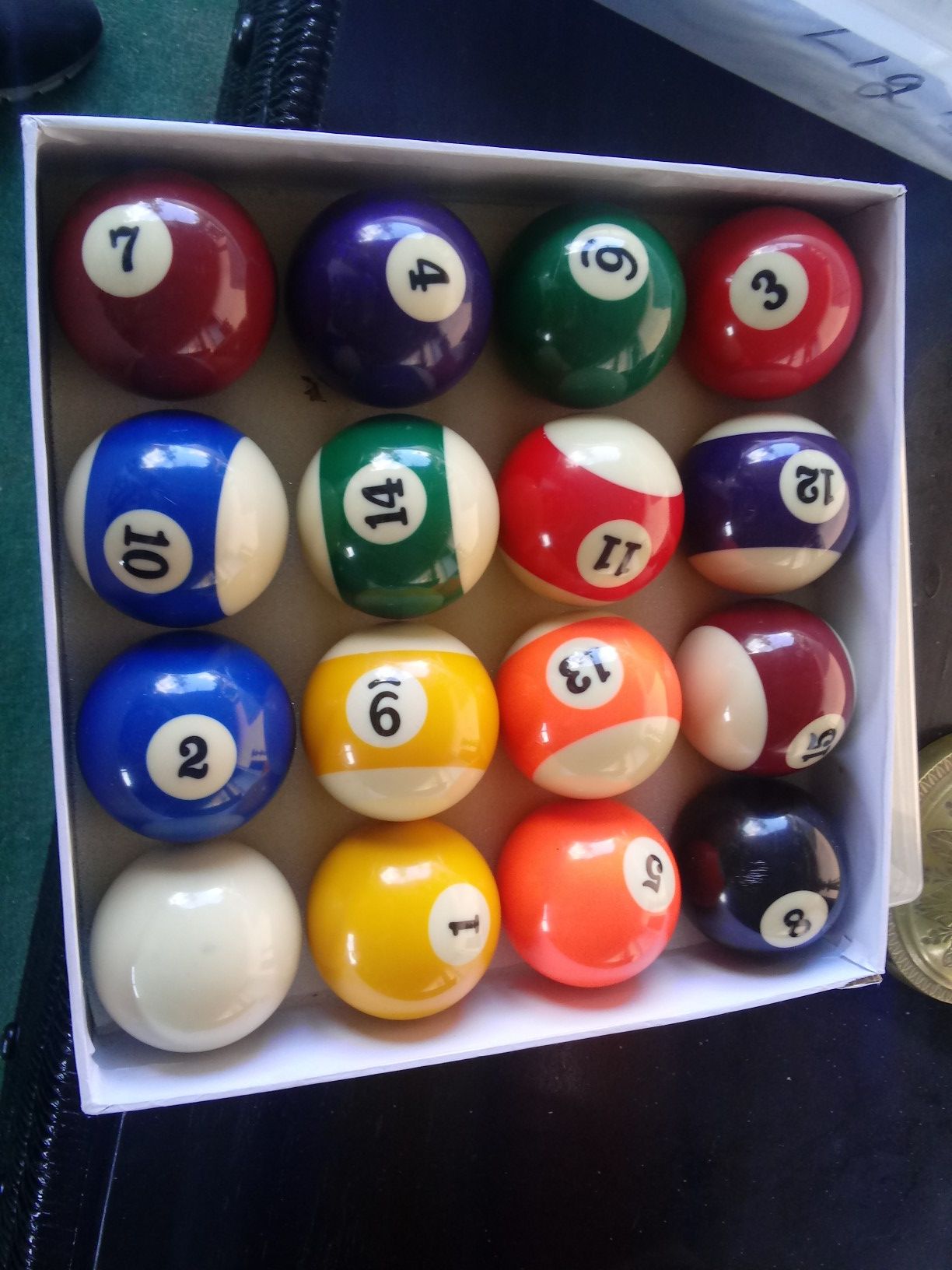 standard pool table ball set