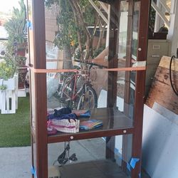 Gabinet for only $15  dollars