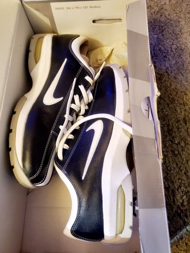 Brand New Women's Nike Golf Shoes